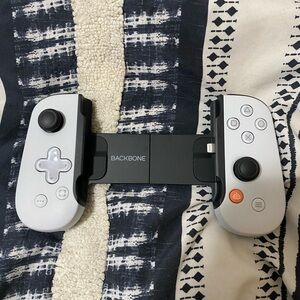 Backbone Handheld Gaming Controller - Black and White